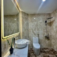 Gia Đình Cần Bán Căn Hộ120M2 3 Ngủ- 2 Vệ Sinh Cửa Đông Nam- Ban Công Đông Bắc Full Nội Thất