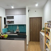 Cho Thuê Căn Hộ 2 Phòng Ngủfull Nội Thất Hướng Đông