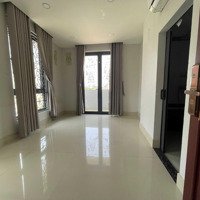 Cho Thuê Biệt Thự 3 Tầng, Có Thang Máy, Dtsd 500M2, Gần Ngay Công Viên, Ảnh Thật 100%