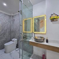 Bán Nhà Gần Sân Bay Đường Cửu Long, P2, Tân Bình. Diện Tích: 64M2, Gồm 1 Trệt 2 Lầu 3 Phòng Ngủ Giá Chỉ 3,25 Tỷ.