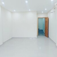 Bán Nhà Hẻm Xe Hơi Phường 8 Quận Phú Nhuận. Dt 45m2, 6 Tầng Thang Máy 11 Tỷ TL