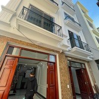 Bán Nhà 3 Tầng Ở Đại Thành,Diện Tích43M2, Giá Bán 2.05 Tỷ, Liên Hệ: 0966929600