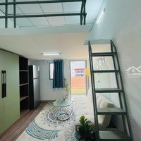 Cho Thuê Căn Hộ Mini Có Gác, Ban Công Lớn, Rộng 30M2,Nguyễn Gia Trí _ Ngã Tư Hàng Xanh _ Bình Thạnh