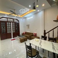 Mặt Phố Tân Mai Tương Lai, Nhà Vuông Vắn, Gần Ô Tô Tặng Full Nội Thất Cao Cấp 43M2*4Tầng Nhỉnh 5 Tỷ