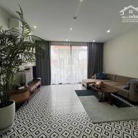 Tòa CHDV Xuân Diệu, Tây Hồ, 109M2, thang máy, ô tô vào nhà, giá chỉ 37 tỷ