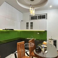 Bán Nhà Cầu Giấy, Nhà Mới Đẹp, Thoáng, Sáng, S 42M2 X 5 Tầng, 50M Ra Phố, Nhỉnh 8 Tỷ.