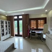 Bán Nhà Nhìn Vườn Hoa Làn 2 Đường Ngọc Hân Công Chúa Thành Phố Bắc Ninh Liên Hệ: 0966183586