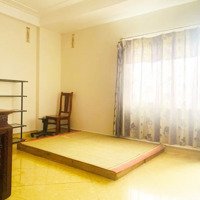 Cực Hiếm Hữu Hòa, Thanh Trì, Sổ Đỏ, 32M2, 5 Tầng, Nhỉnh 5 Tỷ, Lô Góc, Ô Tô Vào Nhà