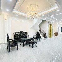 Siêu Phẩm Nguyên Hồng 70M2X7T Mt5M Nhà Mới Thông Sàn Có Thang Máy Điều Hòa Oto Vào Hẳn Nhà 35 Triệu/Th