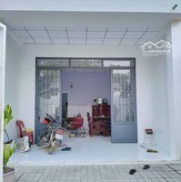 Bán Đất Tặng Nhà Cấp 4 Giá Ngộp - Chính Chủ Để Giá 8Xx Triệu Tp Tây Ninh