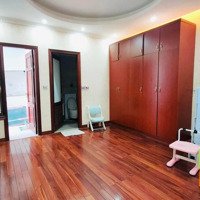 Chính Chủ Bán Nhà 5T View Trực Diện Hồ Đầm Tròn - Đội Cấn 85M2 Mt5M. Giá Bán 31 Tỷ- Lhcc 0902212399