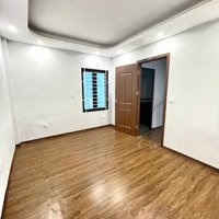 Giờ Vẫn Còn Nhà Nhỉnh 2 Tỷ 32M2 -Hiếm Nhà Gần Chợ La Phù,Ra Gleximco Lê Trọng Tấn Cực Kỳ Thuận Tiện