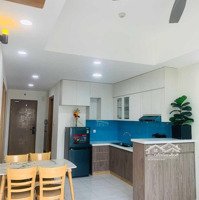 Căn Hộ Centum 2 Phòng Ngủfull Nt Tầng Mát Mẻ View Ngắm Landmark Ngay Nào 2 Phòng Ngủ 9 Triệu/Th, 0932779102