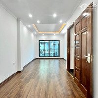 Bán Nhà Đông Tác - Khu Phân Lô - Đẹp Ở Ngay - Nhà 42M2. 6 Tầng. Mặt Tiền 5M. Giá Chỉ Nhỉnh 8 Tỷ