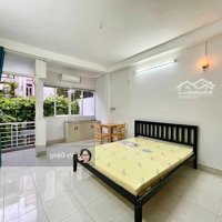 Siêu Phẩm Căn Hộ Mới 100% - Balcony - Rẻ - 40M2 Ngay Cầu Thị Nghè