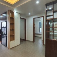 Cho Thuê Nhà 115M2, 2 Phòng Ngủ2 Wc, Chung Cư 15-17 Ngọc Khánh, Ba Đình, Giá Bán 15 Triệu.