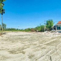 Chính Chủ Tôi Muốn Bán 400M2 Ngang 20M Đã Tách Sẵn 2Lô Giá Rẻ 6Xxtr/Lô Thích Hợp Xây Villa Nhà Vườn