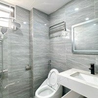 Cần Bán Nhà Phố Định Công, Căn Góc Cực Hiếm, 40M2 Chỉ 5,4 Tỷ