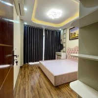 Nguyễn Văn Cừ Long Biên 36M2 5 Tầng 3 Ngủ Chỉ Hơn 4 Tỷ