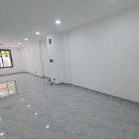 Cho Thuê Văn Phòng Tầng Trệt Ngay Đường Tạ Hiện Cách Tạ Hiện 20M, Rộng 200M2 Giá Chỉ 25 Triệu/Tháng