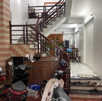 Bán Nhà Đại La, Hai Bà Trưng, 48 M2, 4 Pn, Dân Xây Ở Ngay, Nhỉnh 8 Tỷ