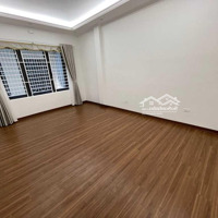 Bán Nhà Riêng Trần Quốc Hoàn 40M2, 6 Tầng Thang Máy, Ô Tô, Vừa Ở Vừa Kinh Doanh, 0973022884