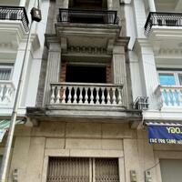 Bán nhà 1 trệt 3 lầu, mặt tiền điện lực, cổng chợ Cái Vồn, Bình Minh