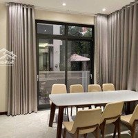 Cần Cho Thuê Biệt Thự 210M2 X 3 Tầng Trong Kđt Starlake - Tây Hồ Tây - Giá 75 Triệu/Th ( Ctl )