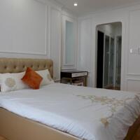 Sunrise City View - 2PN, 2WC 76M2, Nội Thất Cao Cấp, Tầng Cao, View Đẹp, Gía 19Tr LH : 0906233195