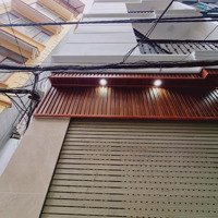 Chủ Cần Bán Gấp Nhà Ngõ 132 Cầu Giấy-Diện Tích 35M2X5T-3 Mặt Thoáng-Cách Ôtô Đỗ 10M - Full Nội Thất