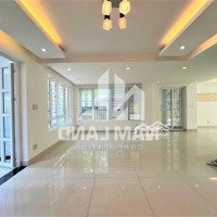 Cho Thuê Căn Villa 8X20M Hầm Trệt 2 Lầu Đường Bùi Tá Hán Quận 2