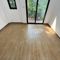 Nhà Xây Mới 42M2 Full Nội Thất Gần Sư Phạm Tdtt Full Nội Thất Ôtô Đỗ Cửa, Cách Bến Xe Yên Nghĩa 5Km