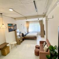 Studio 40m2 thang máy gần chợ Bến Thành, Bitexco, Takashimaya