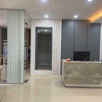 Cho Thuê Văn Phòng Tòa D''capitale, Trần Duy Hưng 110M2 Giá Thuê 40 Triệu/Tháng, Miễn Phí Ngoài Giờ