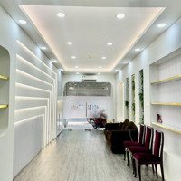 Cần Cho Thuê Trong Tháng Mặt Tiền Đường Phạm Ngọc Thạch, Giá Chỉ 90 Triệu/Th Tiện Làm Spa