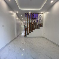 Nhà Diện Tích Khủng 50M2, Xây Độc Lập-Ngõ Rộng Ngay Cạnh Trường Học Và Chợ-Cách Đlo Thăng Long 500M