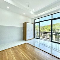 Phòng Ban Công Rộng 30M2 Ngay Cầu Vượt Linh Xuân, Phạm Văn Đồng, Làng Đh Chỉ Tính Tiền Điện