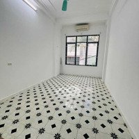 Bán Nhà Lạc Long Quân 52M2Mặt Tiền3.4M Xây 3 Tầng , Ngõ Rộng, 20M Ra Ô Tô Tránh Chỉ 7 Tỷ 0948031338