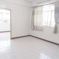 Cho Thuê Căn Hộ Cc Hùng Vương - Đhyd Thang Máydiện Tích56M2, 2 Phòng Ngủ 1 Vệ Sinh, 7.5 Triệu/Tháng( Giá Rẻ)