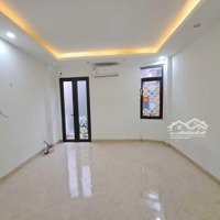 Bán Nhà Riêng Chính Chủ Quận Thanh Xuân, S 35M2 5 Tầng ,Ngõ Thông Oto ,Ngã Tư Sở ,Tttm Royal City..