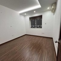 Chính Chủ Bán Căn Hộ Tòa D11 Sunrise Building, 90 Trần Thái Tông, 90M2, 3 Ngủ, Giá Bán 4,5 Tỷ