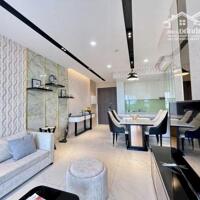 Thuê nhanh Midtown 2PN, 81m2, full NT, giá 25triệu/tháng