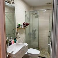 CHO THUÊ NHÀ MẶT NGÕ Ô TÔ PHÙNG CHÍ KIÊN, 6 TẦNG, 6P, 5 WC, 58M2, MT 5.5M, GIÁ 25 TRIỆU - KD ĐỈNH.