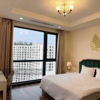 Cho Thuê 2 Ngủ Sáng Hoa Hậu Đẹp Royal City Giá Bán 19 Triệu, Liên Hệ: 0912.396.400 (Miễn Tg)