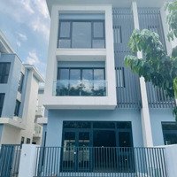 Bán Biệt Thự Nam Cường Lô Góc Đẹp Cạnh Vườn Hoa Trung Tâm 226M2 Đã Xây Xong Chuẩn Bị Làm Sổ