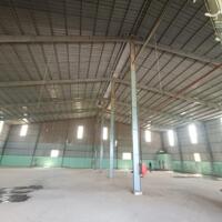 Cho thuê 20000 m2 Xưởng Tân Uyên , Gía : 80 triệu / tháng , PCCC vách tường