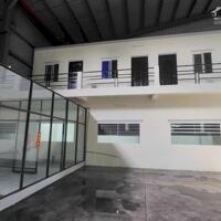 Cho thuê 1200m2 Xưởng Tân Uyên , Gía : 85  triệu / tháng  ,PCCC tự động