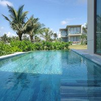 Rẻ Nhất Thị Trường, Villa 3 Phòng Ngủ, Bể Bơi Riêng. Ban Công View Hồ, Cửa Chính View Biển.