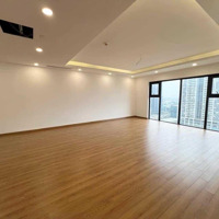 Cho Thuê Căn Hộ Cao Cấp Hanoi Paragon - Diện Tích 138M2 - Tầng Trung - Hướng Mát - Liên Hệ: 0985435667