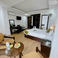 Cho thuê khách sạn mặt tiền Hùng Vương - Lộc Thọ - Nha Trang
